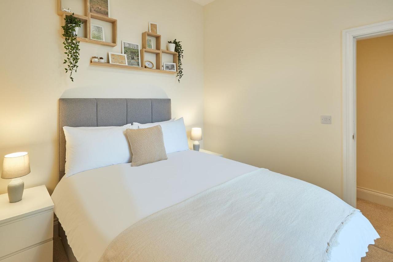 Host & Stay - South Cliff Apartment Скарборо Екстер'єр фото